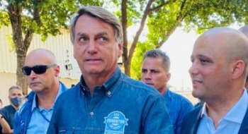 Bolsonaro pode desistir de reeleição se voto impresso não for aprovado